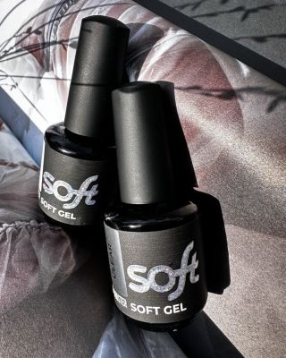 Platinum BOOSTER New Soft Gel je teď v novém obalu s vylepšeném složení! 💅 Má řídší konzistencí pro snadnější aplikaci,...
